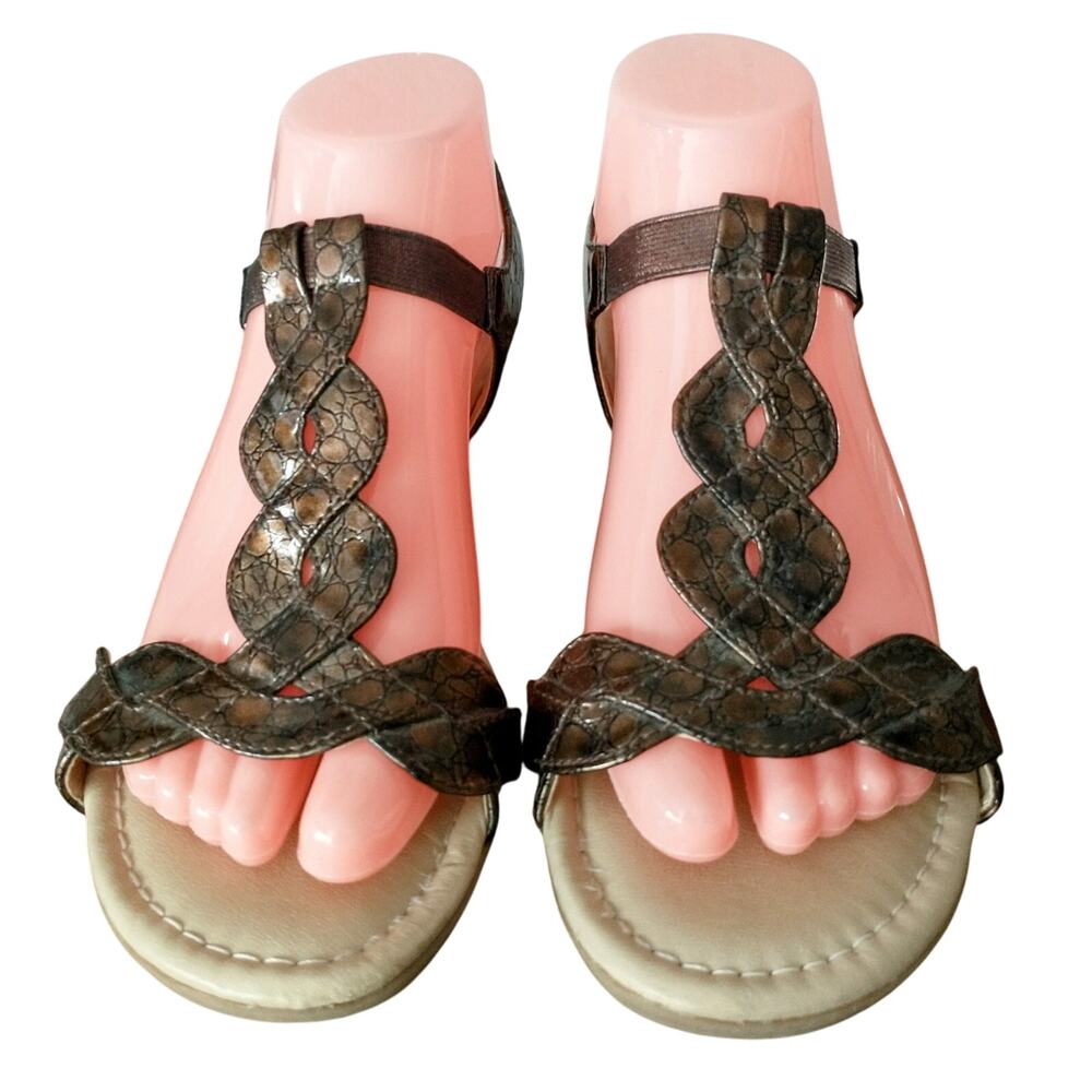 White Mt. Croc Brown Leather Sandals 7 Braided Woven T Strap Low Wedge Open Toe